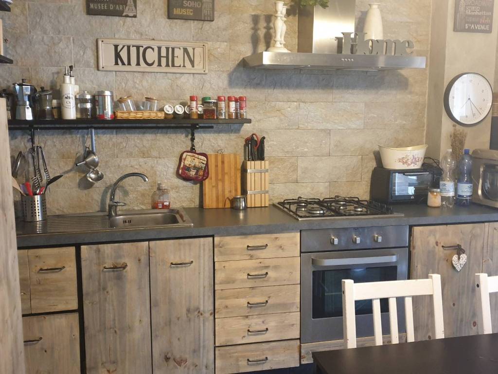 appartamento in affitto a Torino in zona Borgo San Paolo