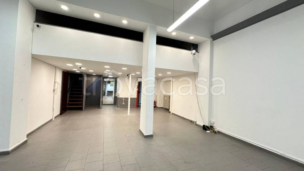 negozio in affitto a Torino in zona San Donato