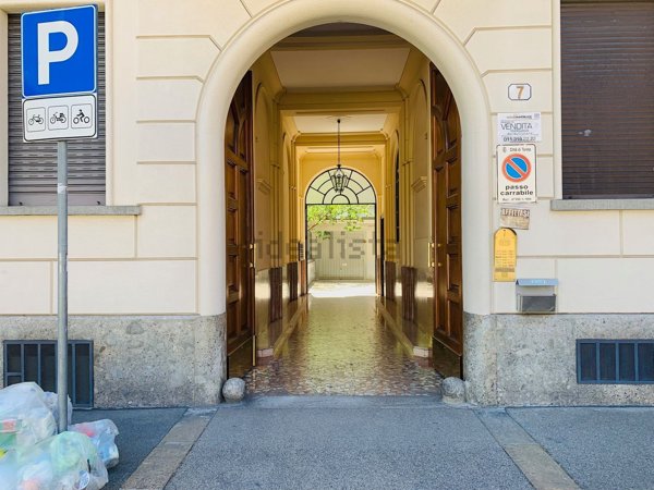 locale di sgombero in affitto a Torino in zona Santa Rita