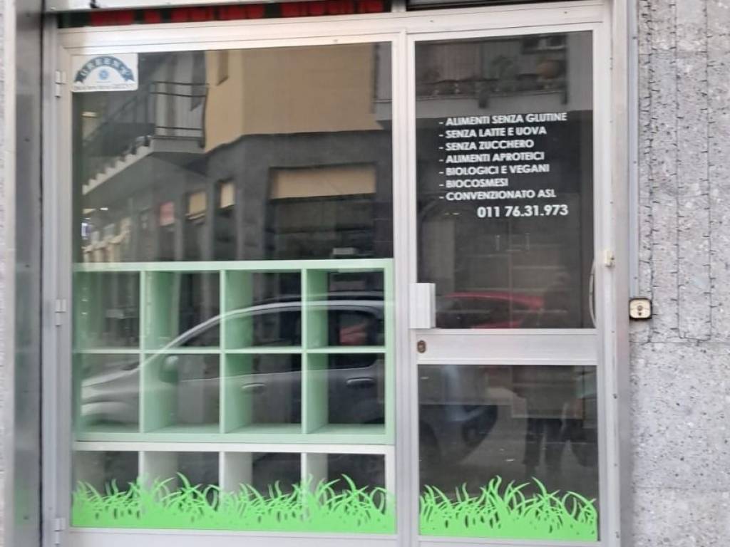 negozio in affitto a Torino in zona Vanchiglia