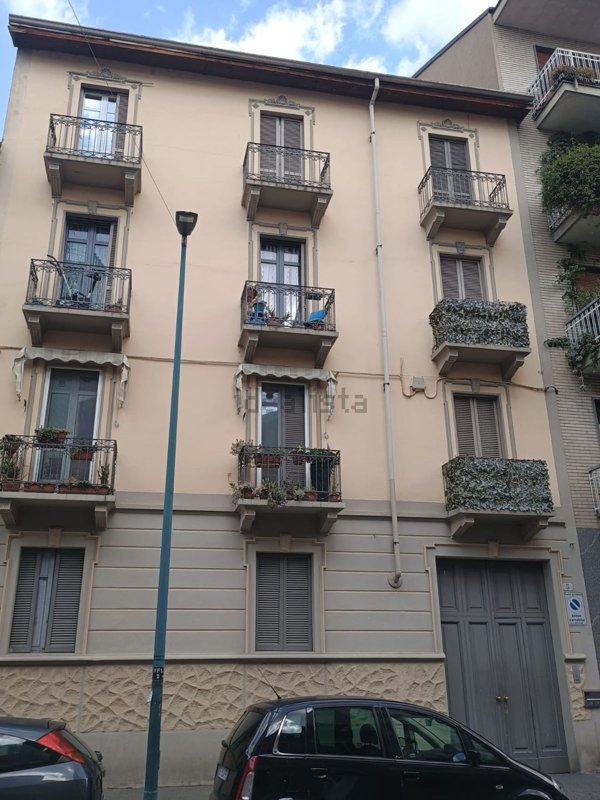 appartamento in affitto a Torino in zona Cenisia