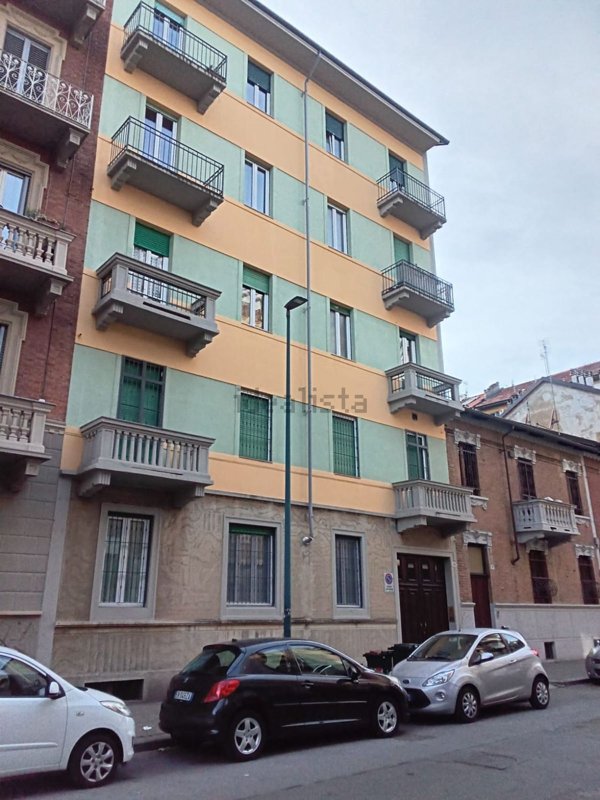 appartamento in affitto a Torino in zona Cenisia