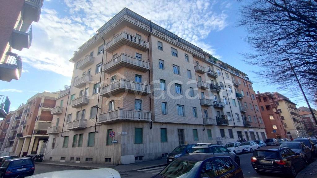appartamento in affitto a Torino in zona Cenisia