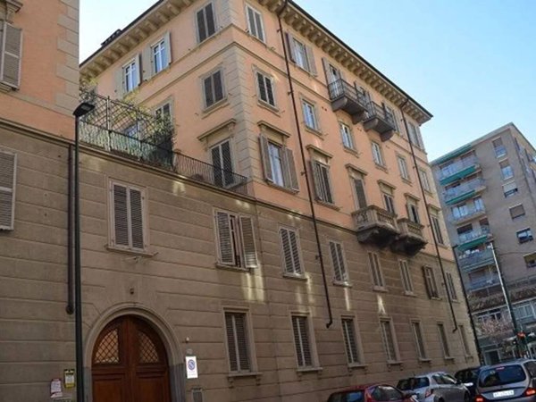 appartamento in affitto a Torino in zona Crocetta