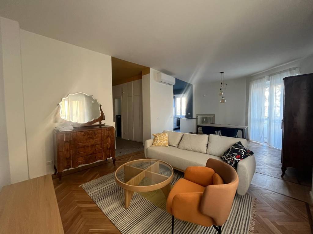 appartamento in affitto a Torino in zona Cit Turin