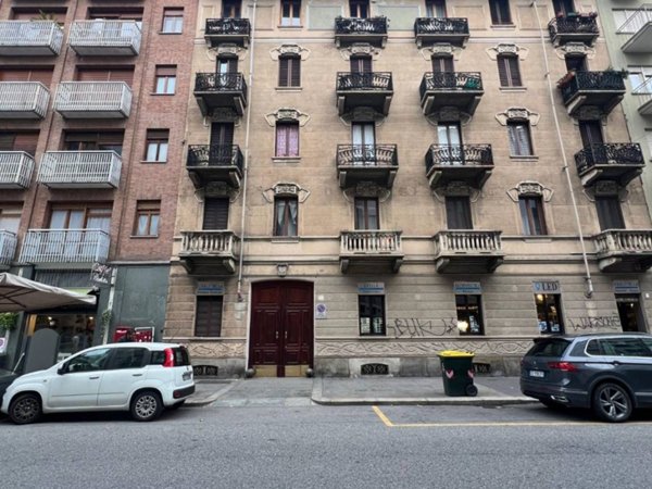 appartamento in affitto a Torino in zona Cit Turin