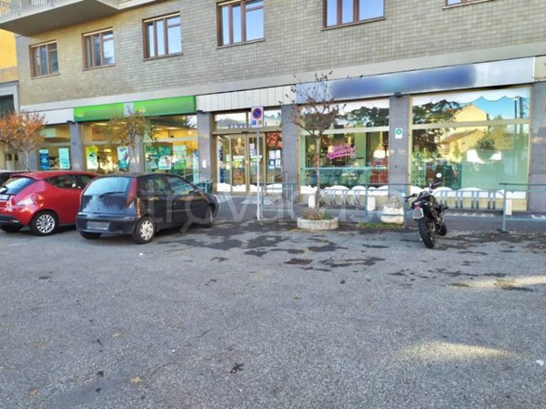 negozio in affitto a Torino in zona Cit Turin