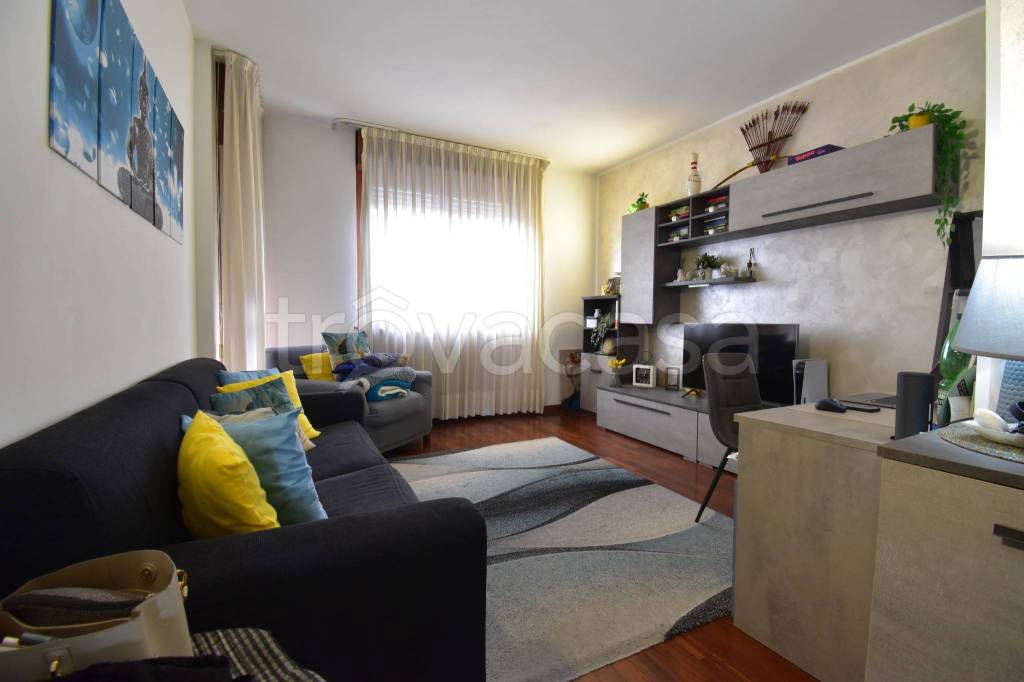 appartamento in affitto a Torino in zona Parella