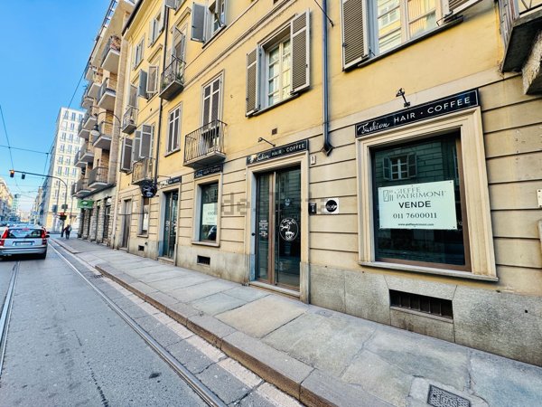 locale commerciale in affitto a Torino