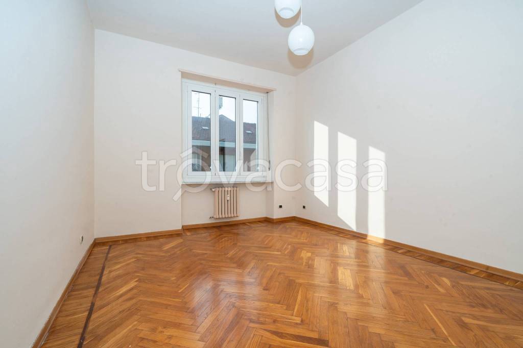 appartamento in affitto a Torino in zona Cit Turin