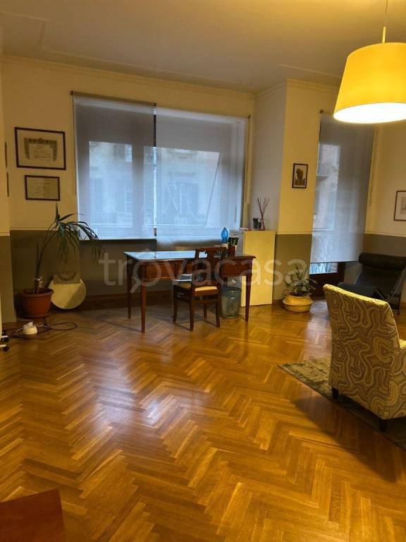 appartamento in affitto a Torino in zona Cit Turin