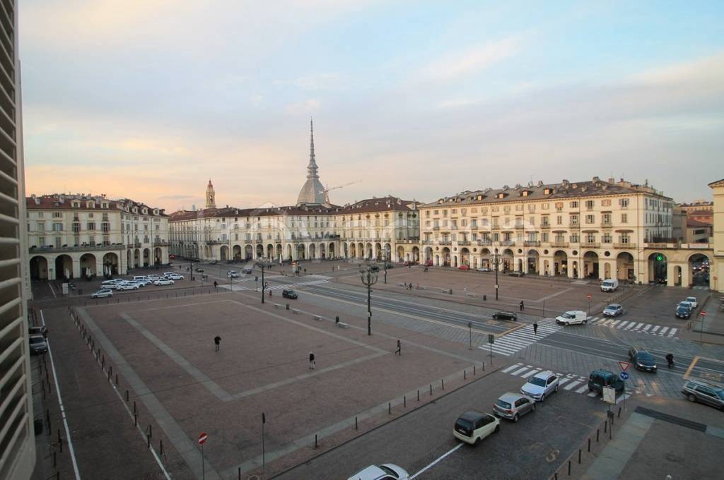 appartamento in affitto a Torino in zona Centro Storico
