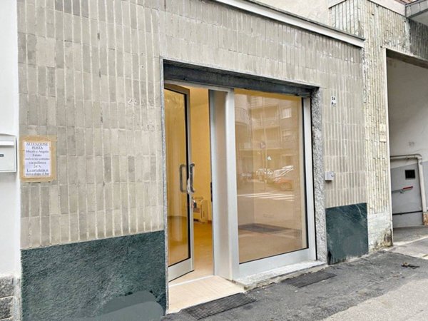 locale commerciale in affitto a Torino in zona Vanchiglia