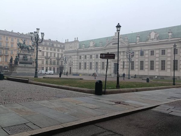 negozio in affitto a Torino in zona Centro Storico