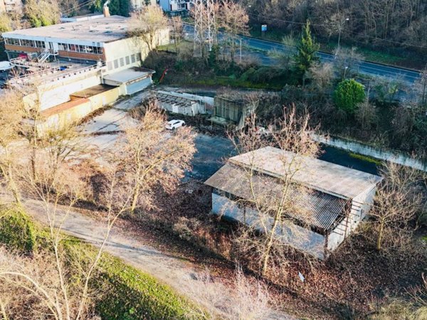 negozio in affitto a Torino in zona Sassi