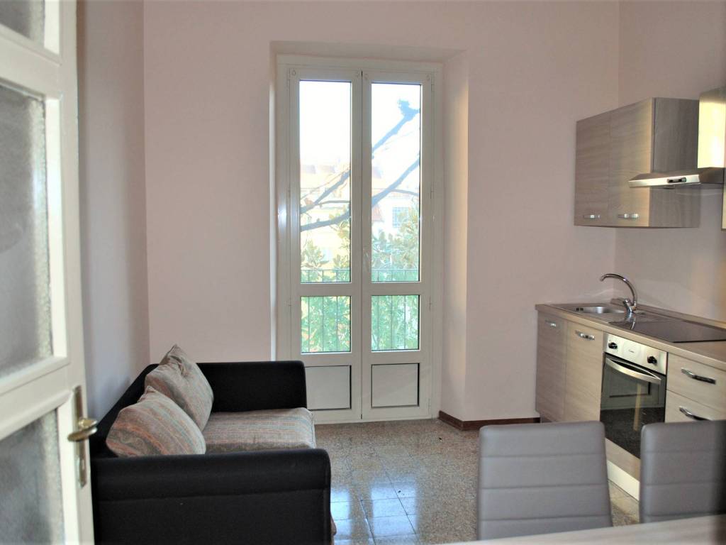 appartamento in affitto a Torino in zona Cit Turin