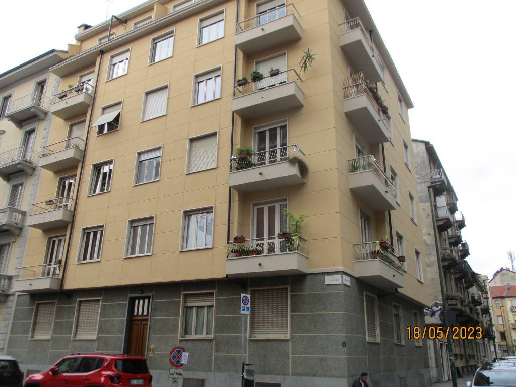appartamento in affitto a Torino in zona Cenisia