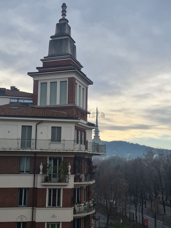 appartamento in affitto a Torino in zona Aurora