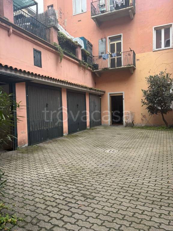 locale di sgombero in affitto a Torino in zona San Salvario