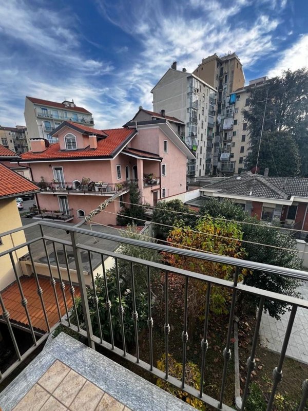 appartamento in affitto a Torino in zona Lucento