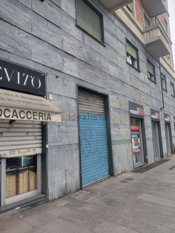 negozio in affitto a Torino in zona Crocetta