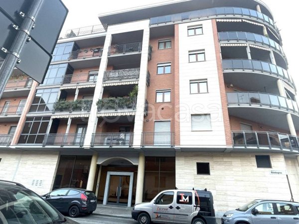 appartamento in affitto a Torino in zona Parella