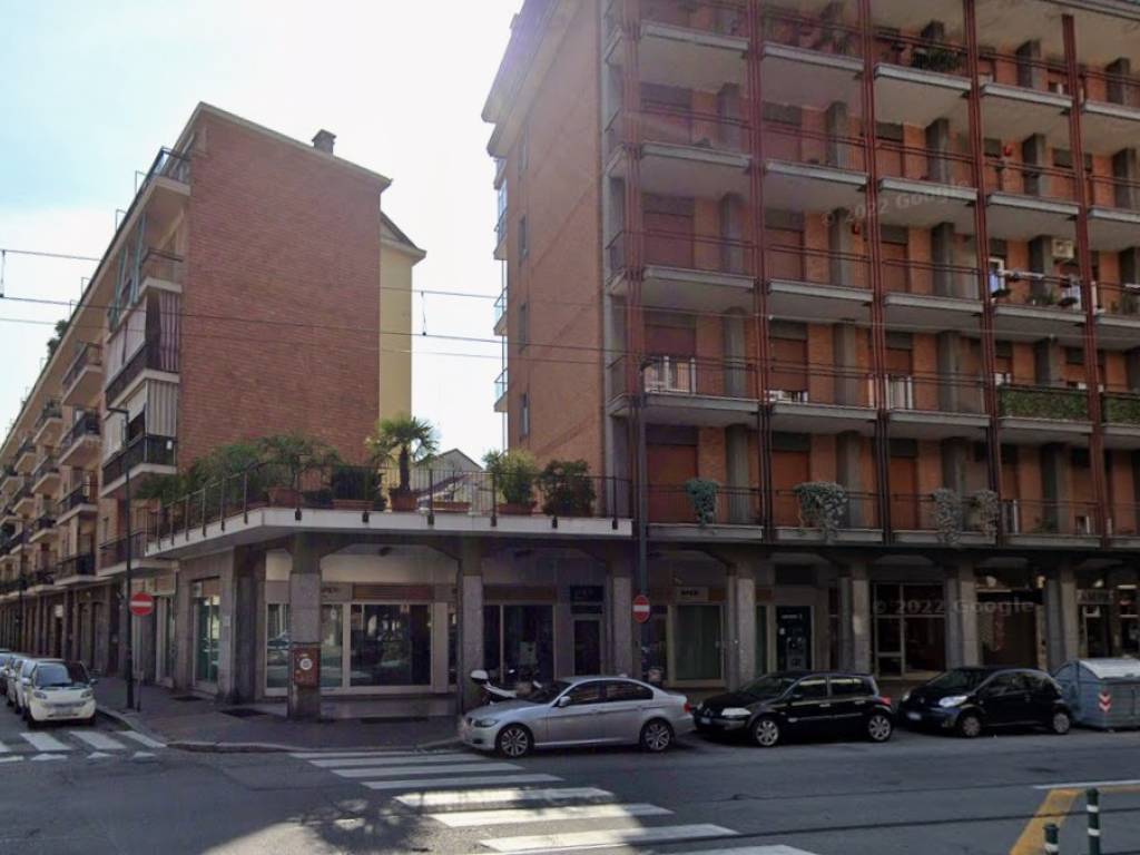 negozio in affitto a Torino in zona Borgata Vittoria