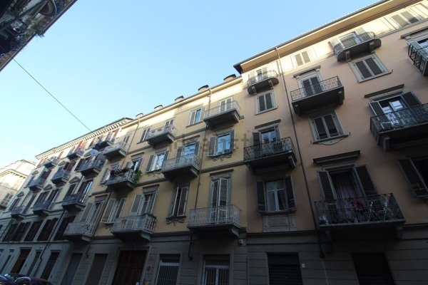 appartamento in affitto a Torino in zona Crocetta
