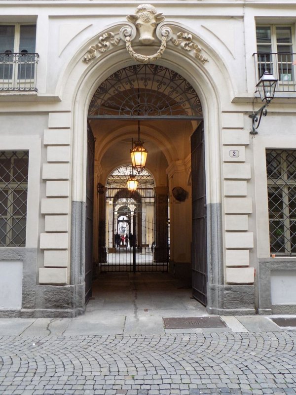 appartamento in affitto a Torino in zona Centro Storico