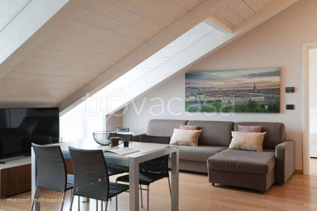 appartamento in affitto a Torino