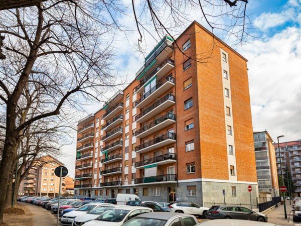 appartamento in affitto a Torino in zona Aurora