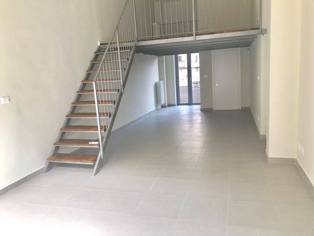 negozio in affitto a Torino in zona Rebaudengo