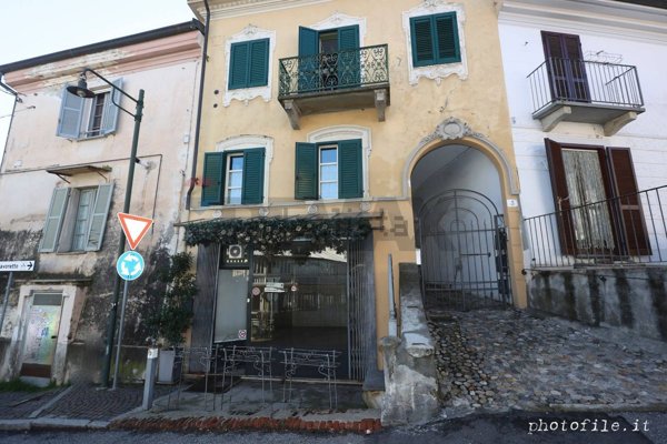 locale commerciale in affitto a Torino in zona Cavoretto