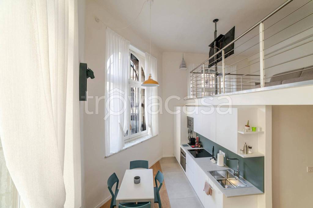 appartamento in affitto a Torino in zona Centro Storico