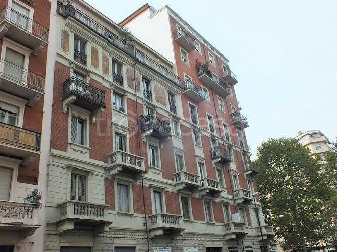 appartamento in affitto a Torino in zona Cenisia