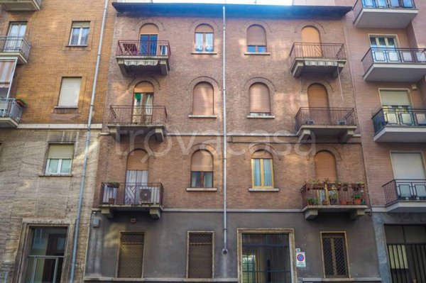 negozio in affitto a Torino in zona Santa Rita