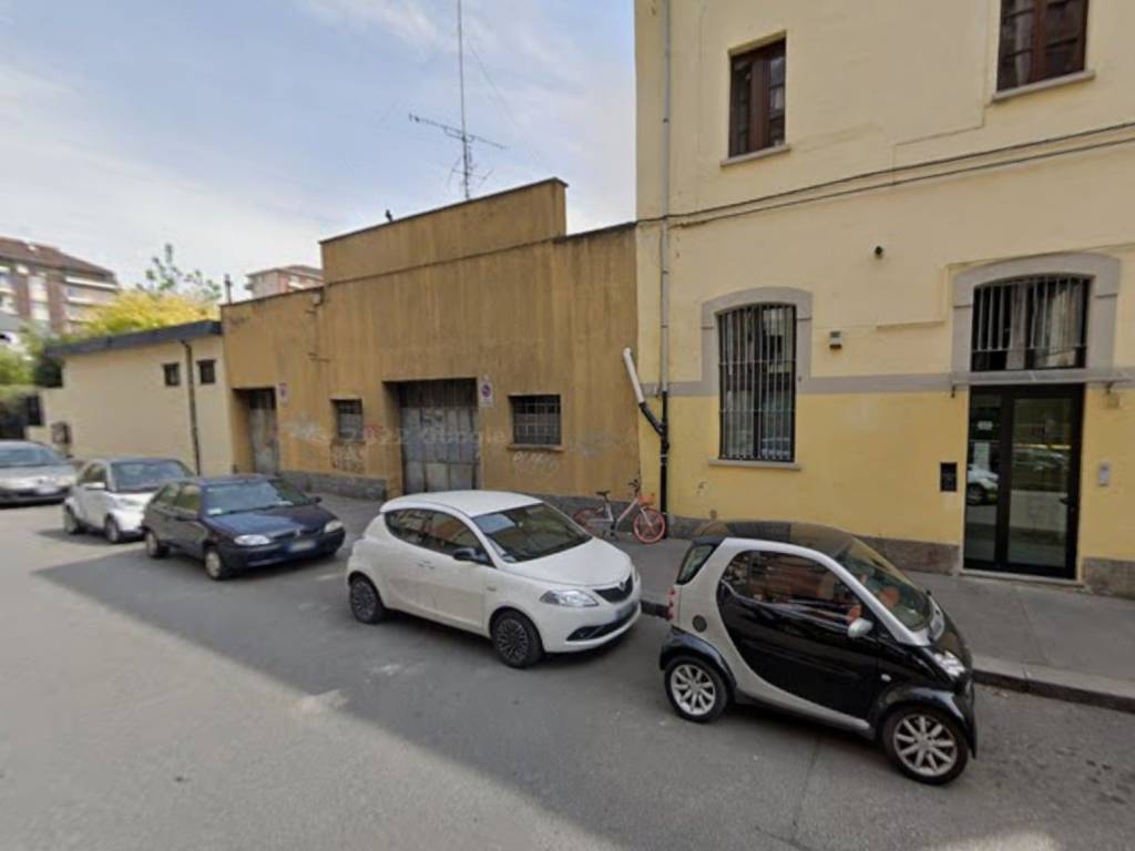 locale commerciale in affitto a Torino in zona Barriera di Milano
