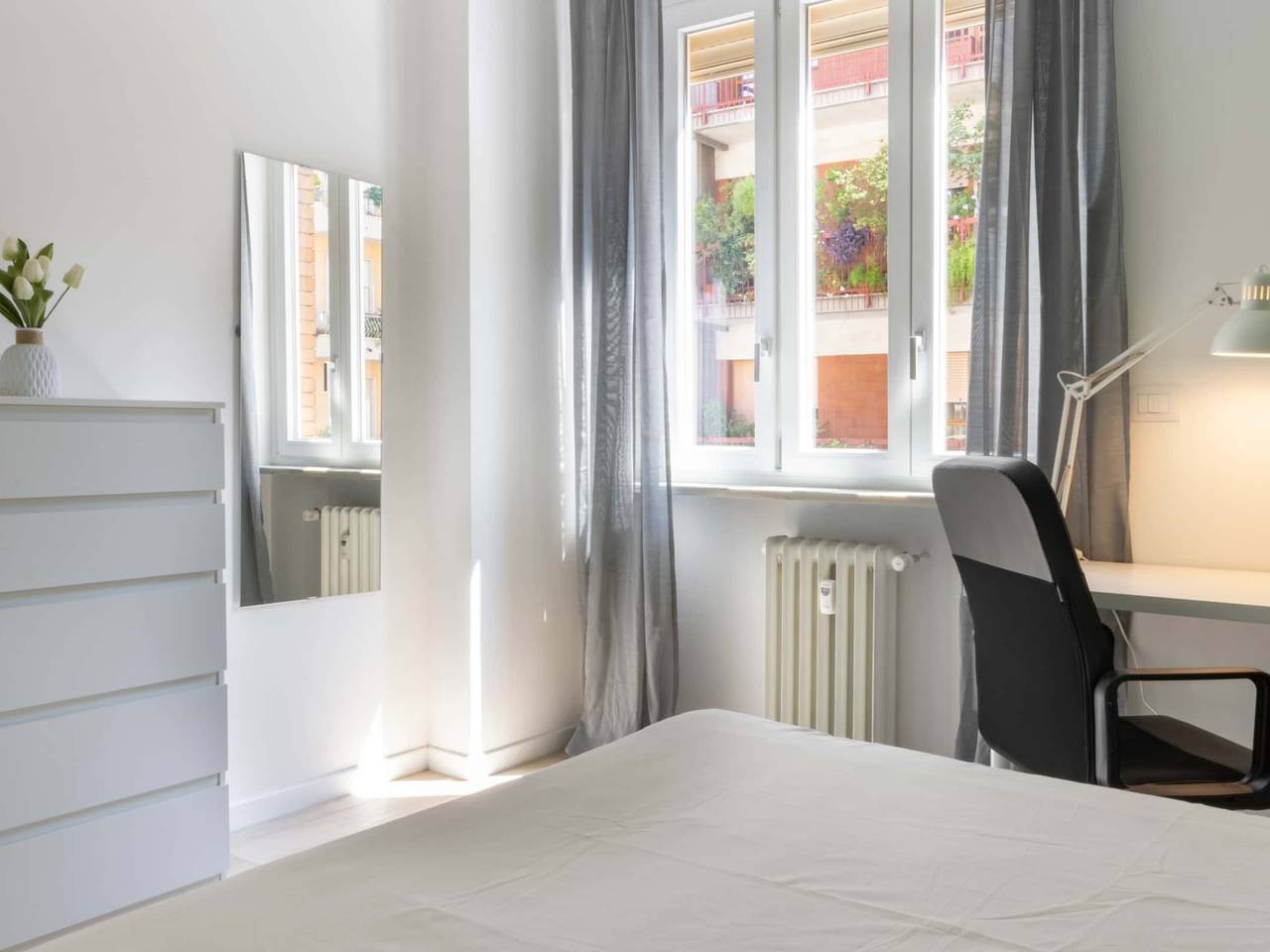 negozio in affitto a Torino in zona Cenisia