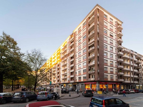 locale commerciale in affitto a Torino in zona Santa Rita