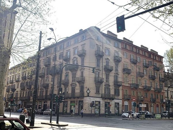 appartamento in affitto a Torino in zona San Salvario