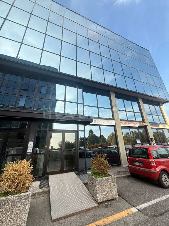 ufficio in affitto a Torino in zona Mirafiori Sud