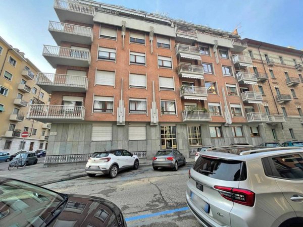 appartamento in affitto a Torino in zona Crocetta