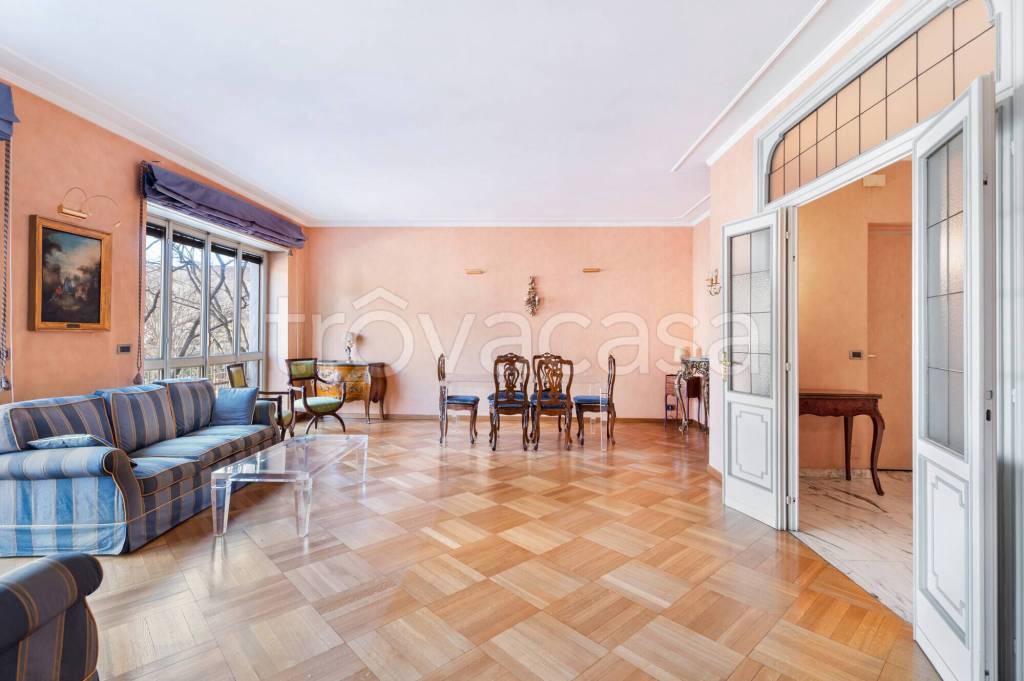 appartamento in affitto a Torino in zona Crocetta