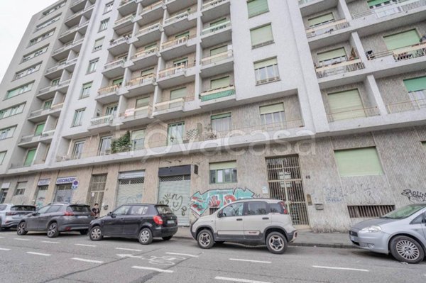 negozio in affitto a Torino in zona Campidoglio