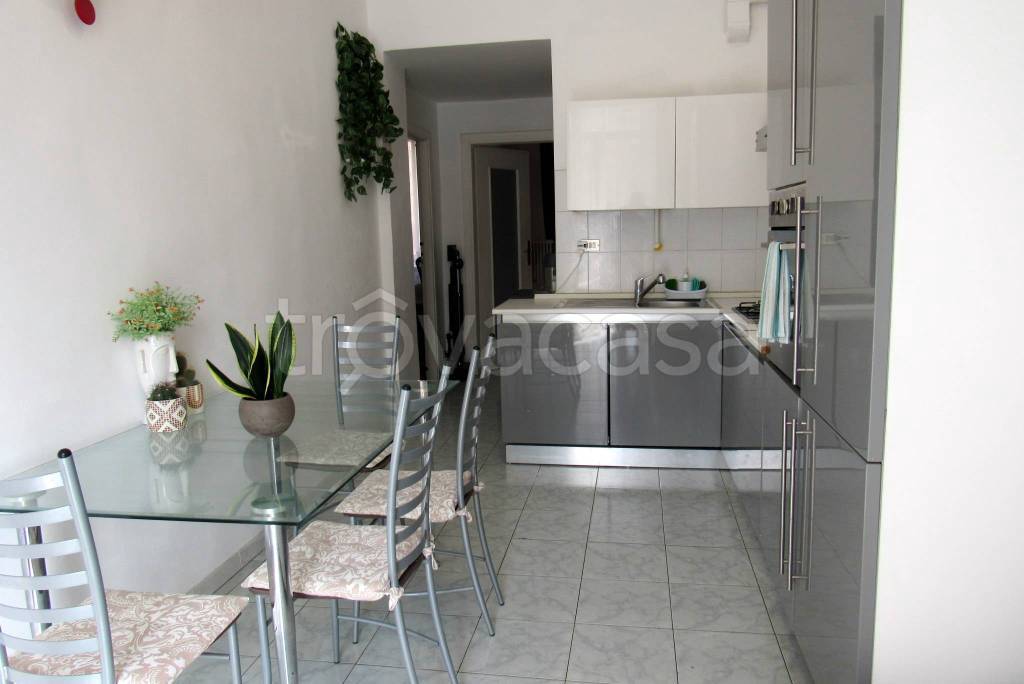 appartamento in affitto a Torino in zona Cenisia