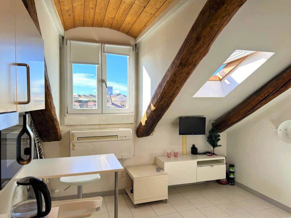 monolocale in affitto a Torino in zona Centro Storico