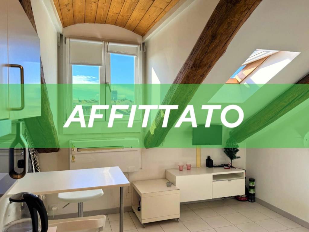 monolocale in affitto a Torino in zona Centro Storico