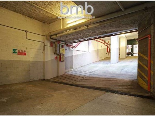 negozio in affitto a Torino