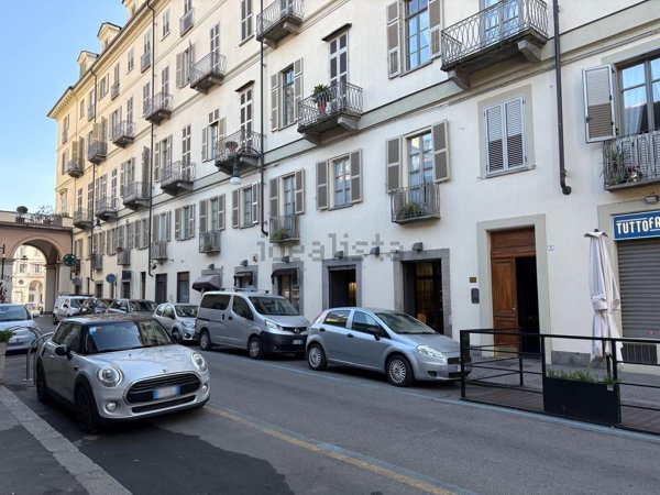 locale commerciale in affitto a Torino