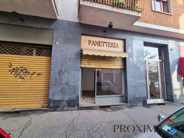 negozio in affitto a Torino in zona Pozzo Strada